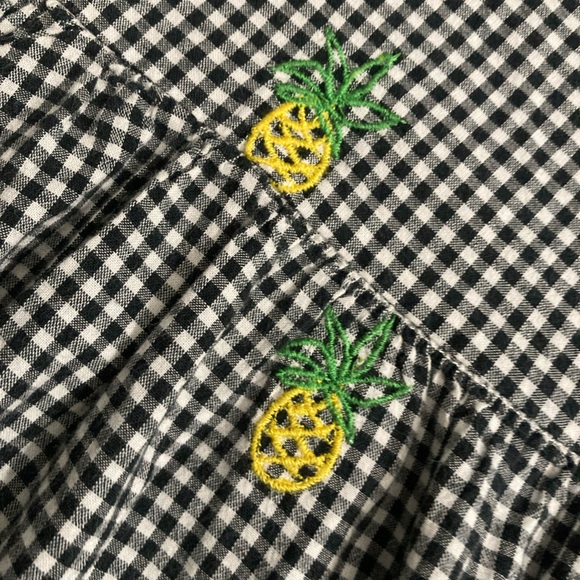 🍍Women’s Gingham Top Pineapple embroidered  Blouse 🍍. Size : M - Picture 9 of 13